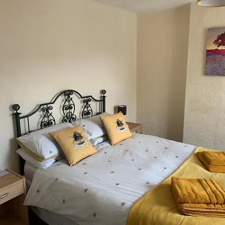 18 Main Street Tatil Evi